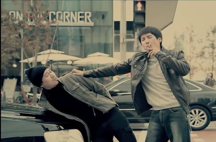 2011년 금연캠페인(동영상) : 금연표시가 없어도 금연이 기본입니다.(추격자편)게시물의 이미지